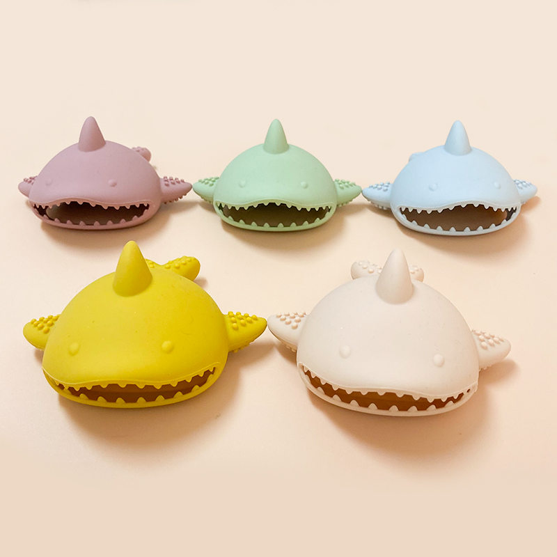 1pcs Silicone Shark Baby Brace - огляд і ціна Baby Products Photos