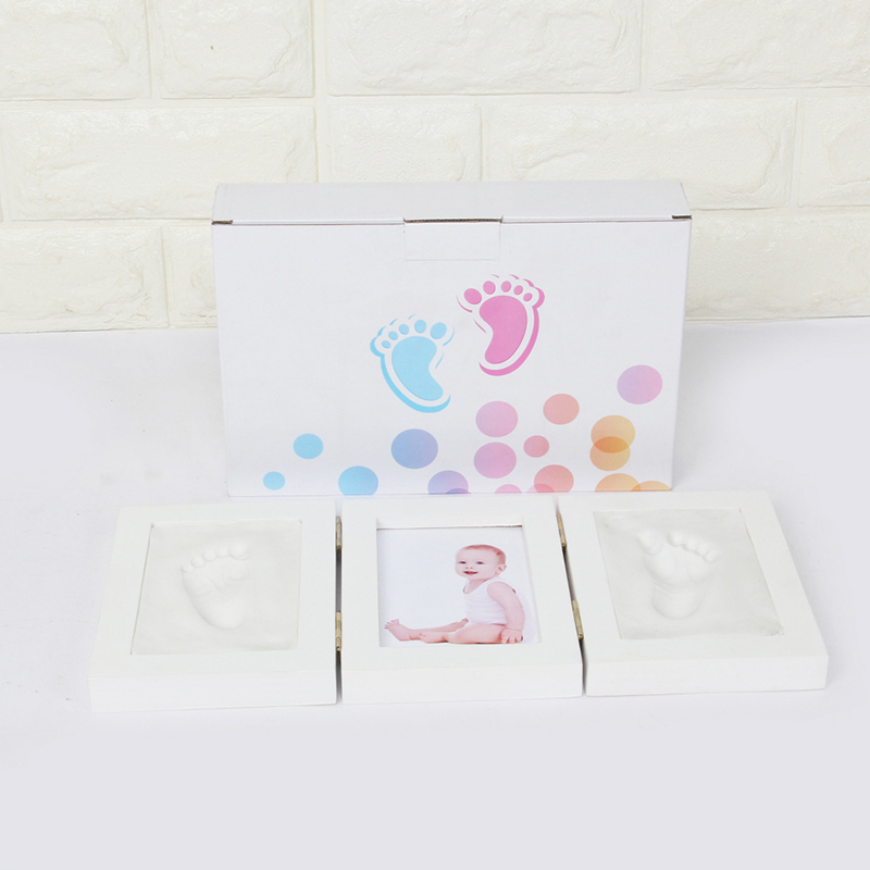 Newborn Baby Handprints and Fo - огляд і ціна Baby Products Photos